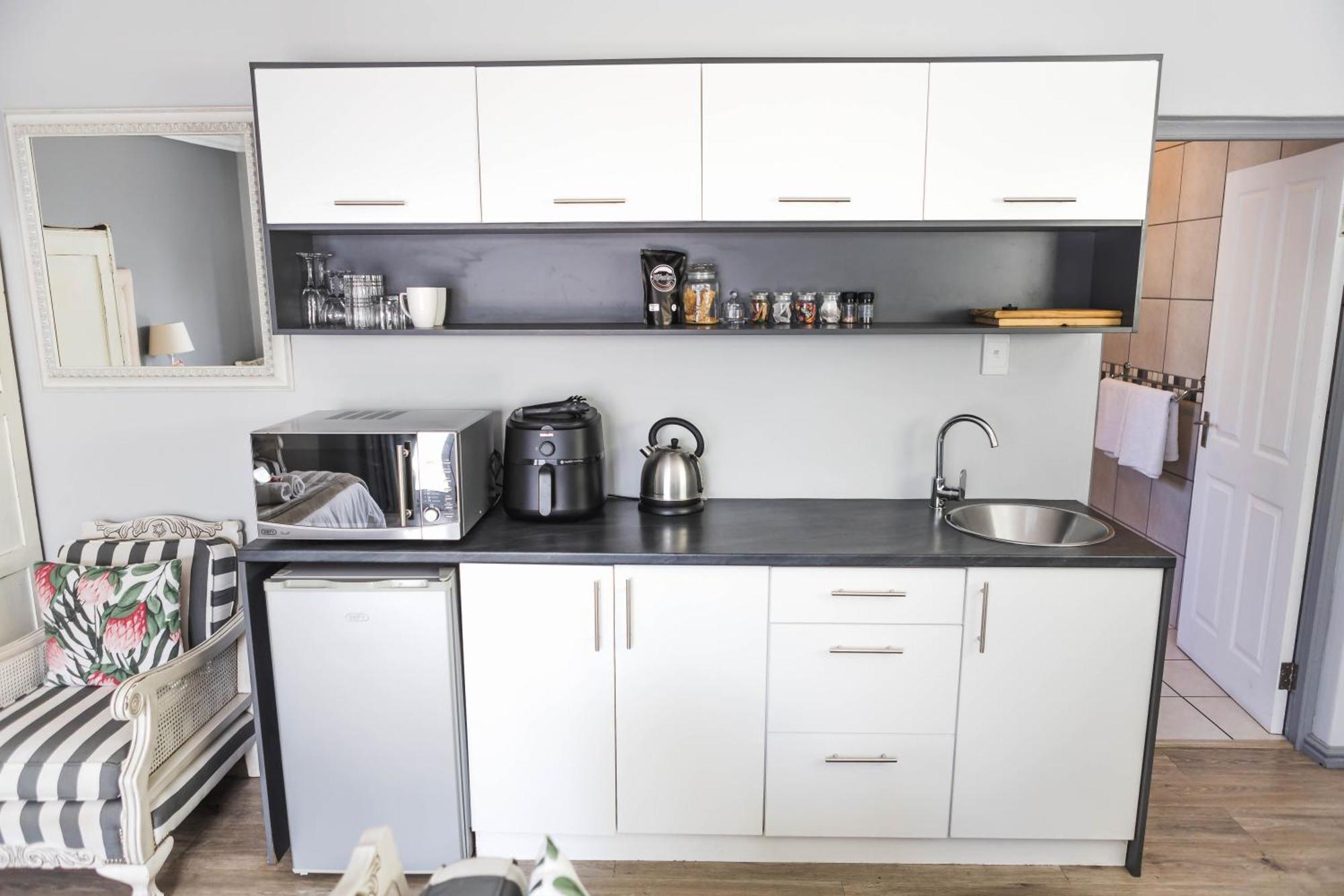 Namaste Spacious Studio Apartment ลางเงอบาน ภายนอก รูปภาพ